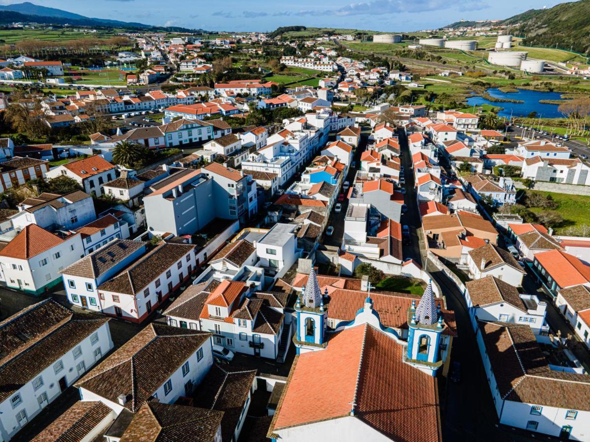 Apartamentos Da Travessa Praia da Vitória المظهر الخارجي الصورة