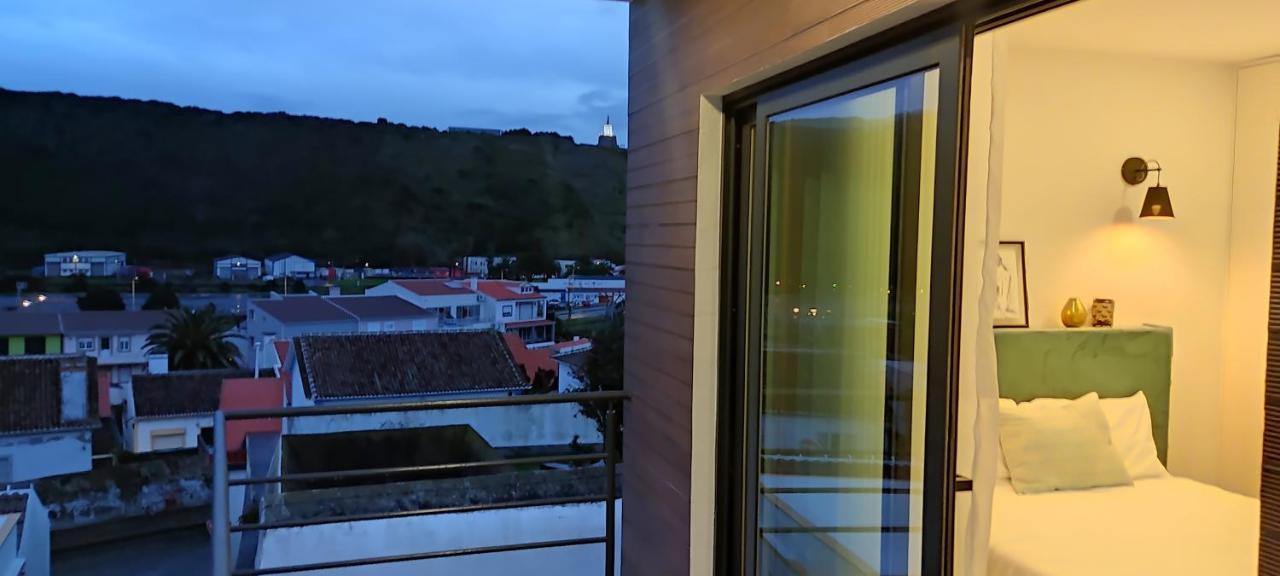 Apartamentos Da Travessa Praia da Vitória المظهر الخارجي الصورة